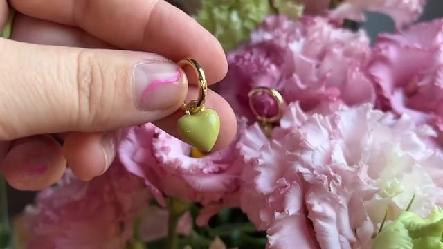Распаковка КУЧИ ПОДАРКОВ ?от Маши Жабки. Сюрпризы с АлиЭкспресс ? смотреть онлайн
