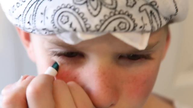 Giant Mind Control Slime Nerf Battle! смотреть онлайн