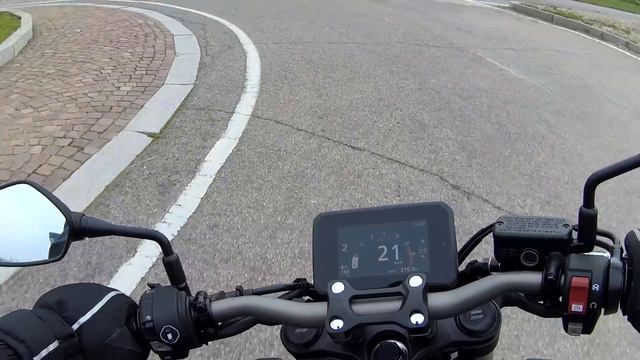 CB650R Con E-Clutch