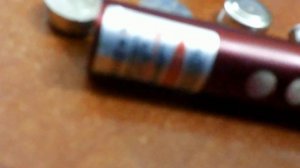 Из чего состоит китайская лазерная указка с али