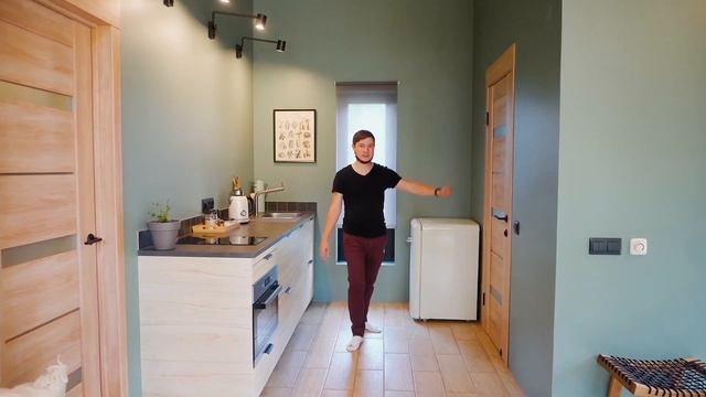 Минималистичный и уютный БАРН в лесу смотреть онлайн