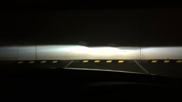 Mercedes Benz Intelligent Light System (MY2012 w204 C Class) - switching on inbuilt foglamps смотреть онлайн