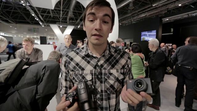 Leica V-Lux 4 and D-Lux 6 - Which? first look смотреть онлайн