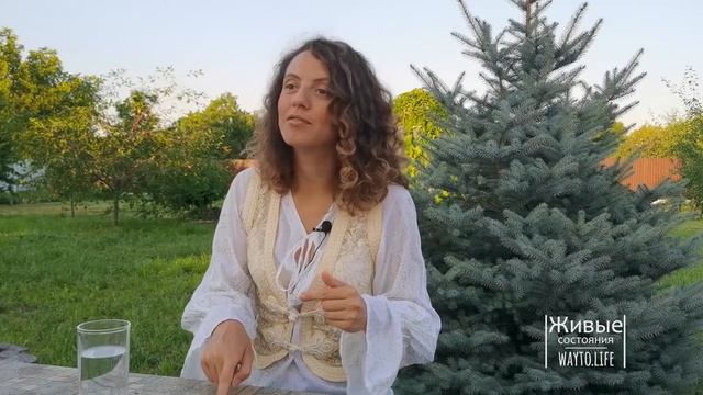 В чём суть денег? Куда они пропадают и почему денег меньше чем хочется? Психолог о деньгах. смотреть онлайн