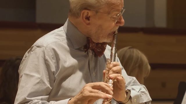 Sir James Galway: Living Legend Of The Flute