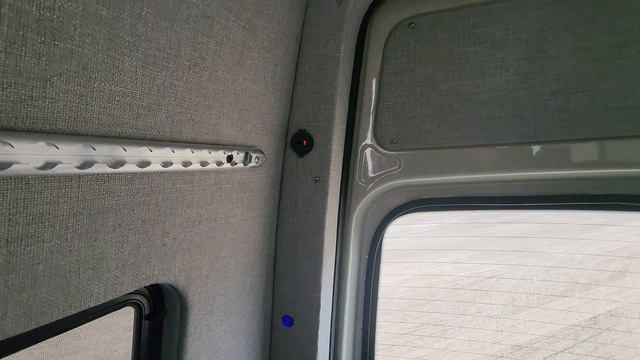 2022 Mercedes Benz Sprinter 144 4x4 Launch Vans Build w\Smartfloor смотреть онлайн