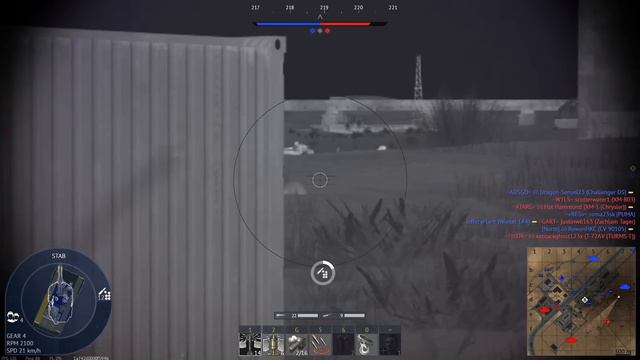 Actual Tank Commander tries War Thunder! смотреть онлайн