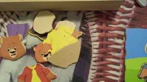 Игра «Семья медведей». Изучаем эмоции и одежду.