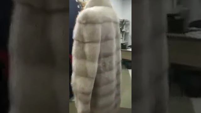 ИЗУМИТЕЛЬНЫЙ НОРКОВЫЙ ПОЛУШУБОК, ТРАНСФОРМЕР смотреть онлайн