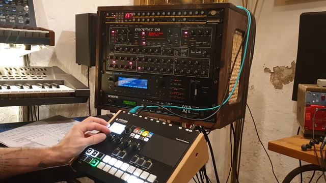 Novation Drumstation And Squarp Pyramid - Dream Drum Machine