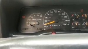 Какой расход  бензина на шевроле субурбан, мотор 7.4 тби, на холостом ходу за час