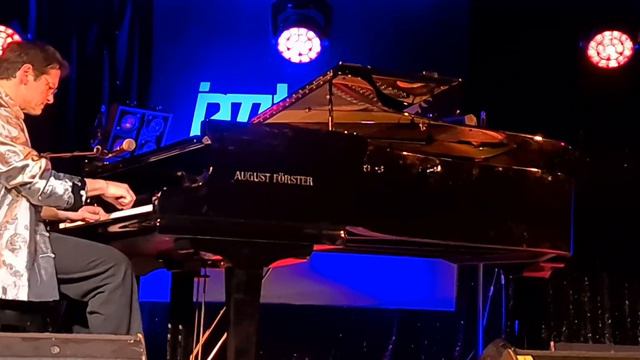 Tobias Forster Jazztage Dresden 2020 смотреть онлайн