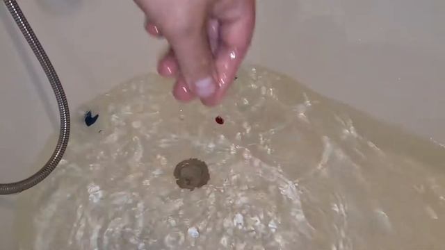 Как растворяются капсулы для стирки смотреть онлайн