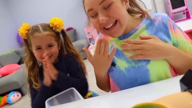 Ruby and Bonnie pause challenge with granny смотреть онлайн