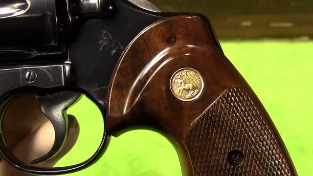 Unfired 1975 Colt Python смотреть онлайн