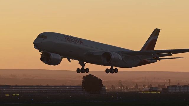 HARD A350 Landing at Madrid | X-Plane 11 | FF A350 смотреть онлайн