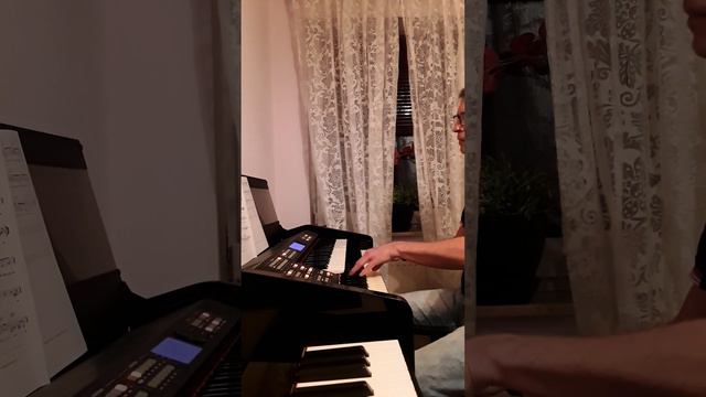 "Four Brothers" (Medium Up Big Band Swing) Orla Ringway RS 600 EU Organ смотреть онлайн