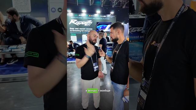 Кто в компании Regolith работает больше всех? Ответ — в конце видео 😅