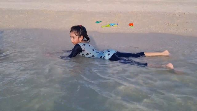Fun Day at the Beach | summer | holidays | things to do | sunset | sea | most beautiful beach | UAE смотреть онлайн