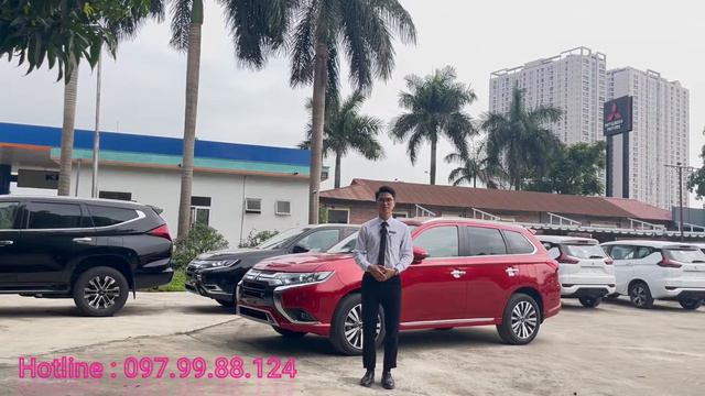 Mitsubishi Outlander 2.0 CVT Premium 2022 khuyến mãi lên đến 47 triệu trong tháng 6 смотреть онлайн