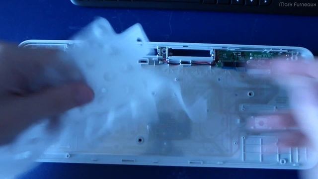 Random Teardown #012: Logitech K400r Wireless Keyboard with Trackpad смотреть онлайн