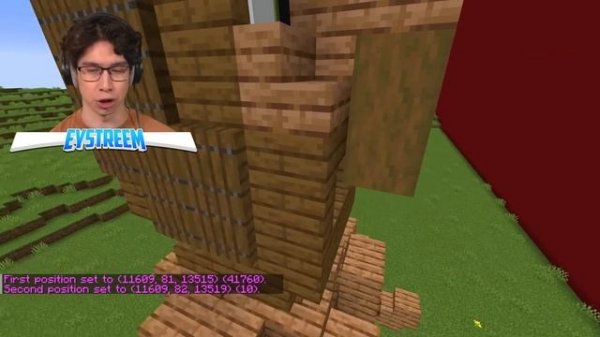 I Cheated Using a PRO BUILDER in Minecraft Build Battle