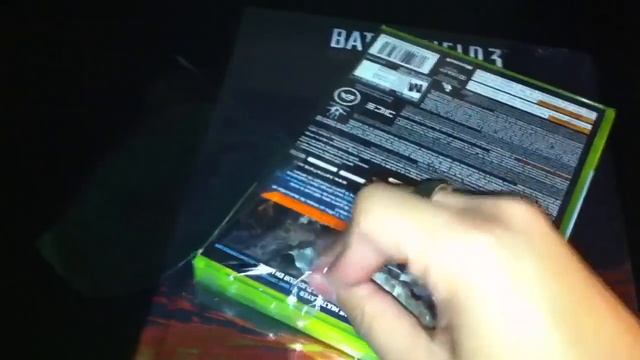 Unboxing Battlefield 3! смотреть онлайн