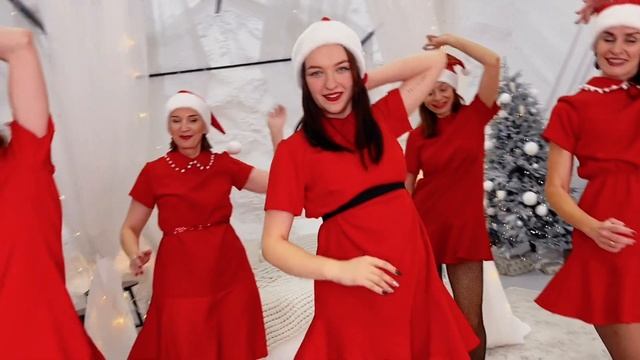All I Want For Christmas - Bachata Lady Style | by Darya Rusanova смотреть онлайн