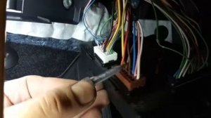 Точки подключения сигнализации Рено Сандеро 2019 renault sandero