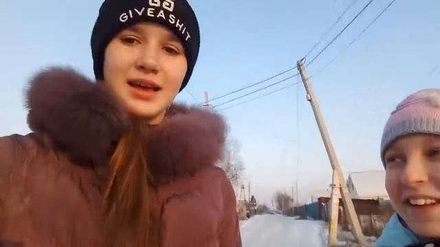 Идём расклеивать обьявление смотреть онлайн