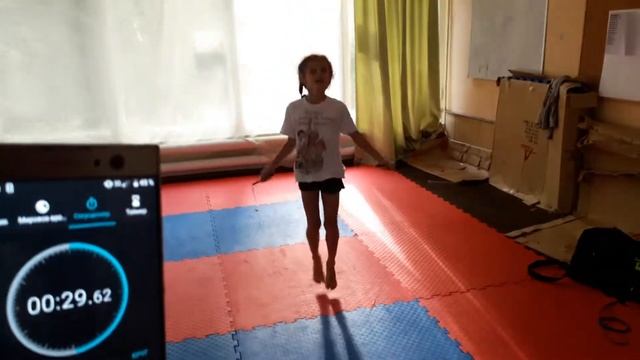 Прыжки на скакалке за 1 минуту смотреть онлайн