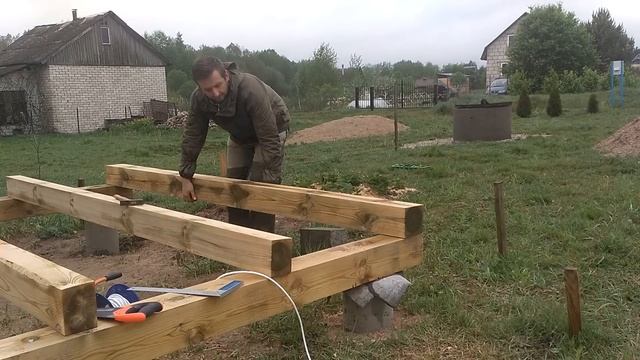 Строительство беседки 3х4. Часть3: Нижняя обвязка свай. смотреть онлайн