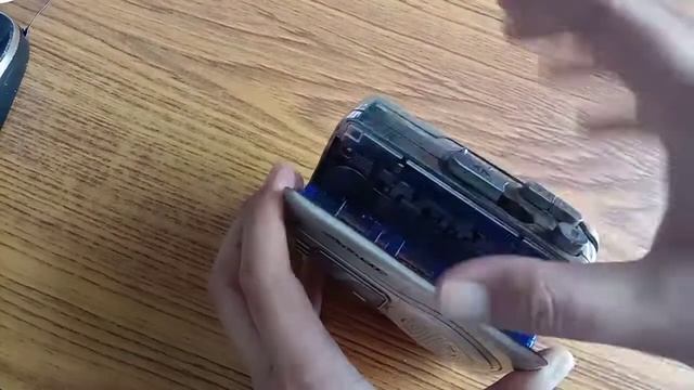 What is a Tape Recorder or Cassette Recorder | Cassette Player | 90's Music Player | Old Technology смотреть онлайн