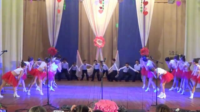 "На хвилі ретро" -Ансамбль спортивно-бального танцю «Флейм» - СБК с.Мошни 2020рік смотреть онлайн