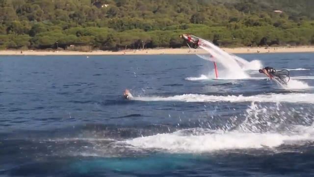 Грандиозное групповое флайборд шоу в открытом море смотреть онлайн