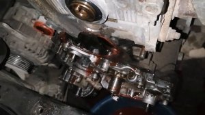 Mitsubishi Outlander 4g69 замена ремня ГРМ, балансировочного ремня, и сальников.