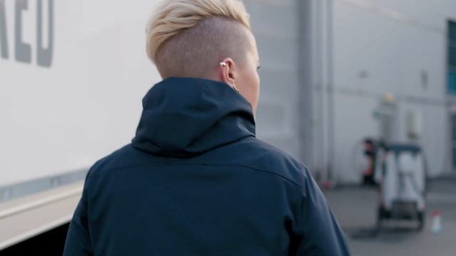 Volvo Trucks – My Truck app, the electric truck driver’s best friend смотреть онлайн