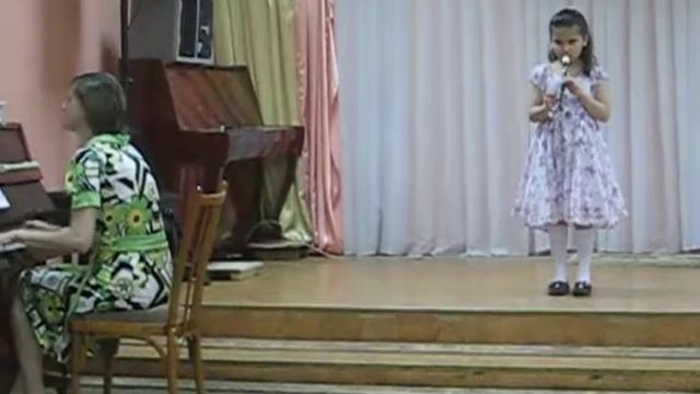 Алина сдает вступительный экзамен по Флейте смотреть онлайн