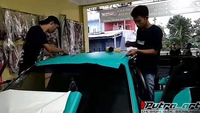 Proses full wrapping sedan (oracal 651) #putrasticker смотреть онлайн