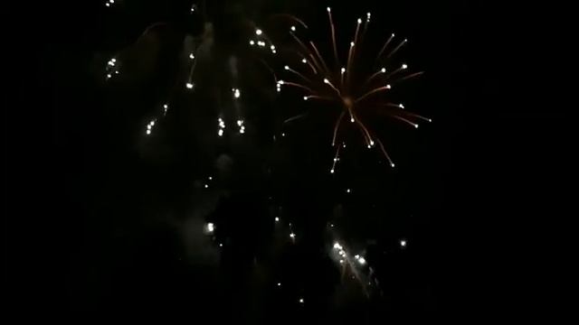 Hispanidad Valencia. День Испании и Богоматери Пилар.ШИКАРНЫЙ САЛЮТ смотреть онлайн