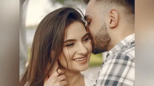 Песня "Дышать любовью" на стихи Ефима Ташлицкого, музыка и исполнение Анны Зеленской смотреть онлайн