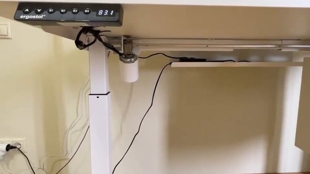 Отзыв о столе с электрической регулировкой Start от видео-блоггера @turbo.mama смотреть онлайн