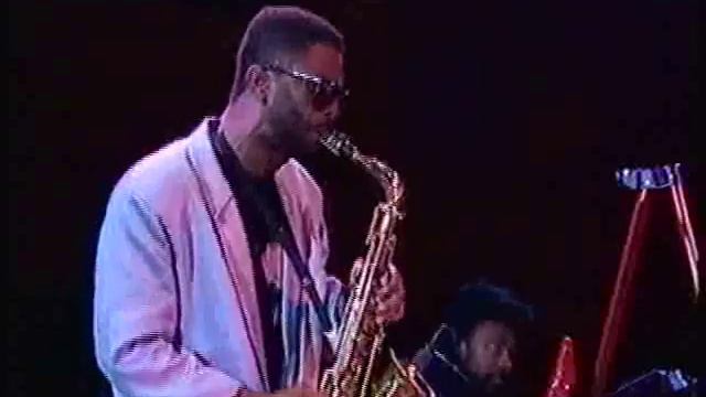 Miles Davis - Kenny Garrett 1-2 смотреть онлайн