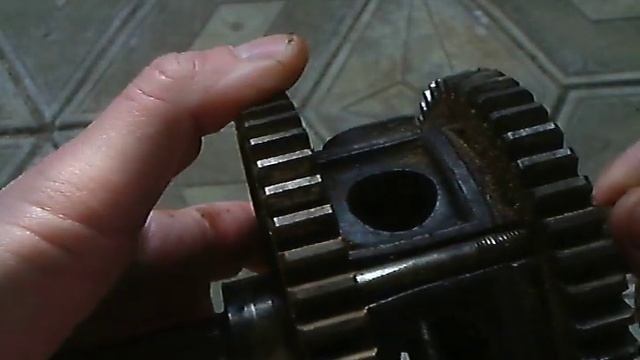 Полудиф из заднего моста Муравья смотреть онлайн