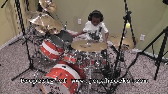 Twisted Sister - Oh Come All Ye Faithful, Jonah Rocks, 6 Year Old Drummer смотреть онлайн