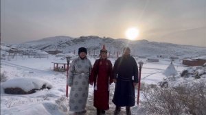 Медиавизитка _Лучший учитель родного языка и литературы_ Баазан Ч.В. МБОУ СОШ №1 пгт Каа-Хем