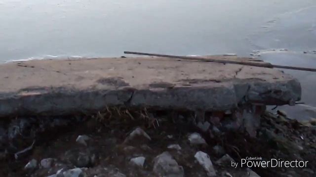 Женщина в деревне. Хутор Черкесовский КАЗЕННЫЙ ПРУД Волгоградской обл смотреть онлайн