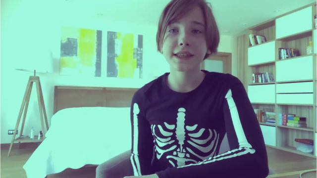 Алёна Швец — глаза с разводами бензина! Я ем разбитое стекло, а ты боишься крови смотреть онлайн