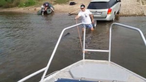 Подъём катера, лодки, гидроцикла из воды / Прицеп МЗСА 81771Е без роликов и ворот