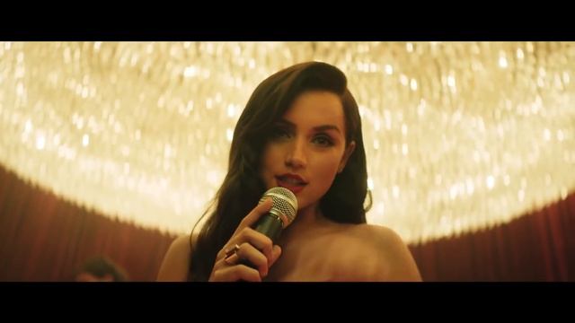 3000 Miles/Bright Blue Berlin Sky from "Campari Entering Red" - Ana De Armas смотреть онлайн